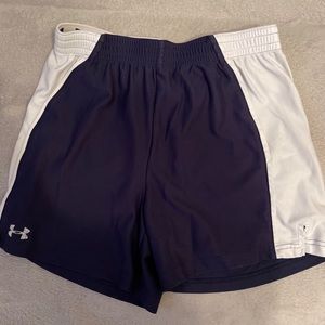 Women small under amour shorts